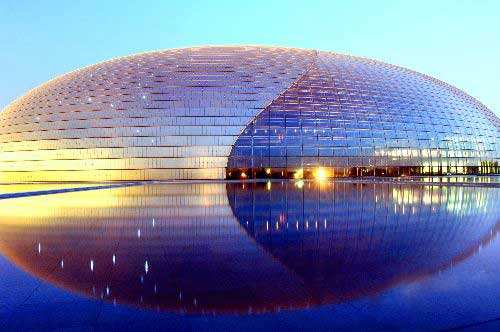 井蓋分類按形狀分類可分為：圓形、方形、長(zhǎng)方形，其中圓形用的為廣泛；